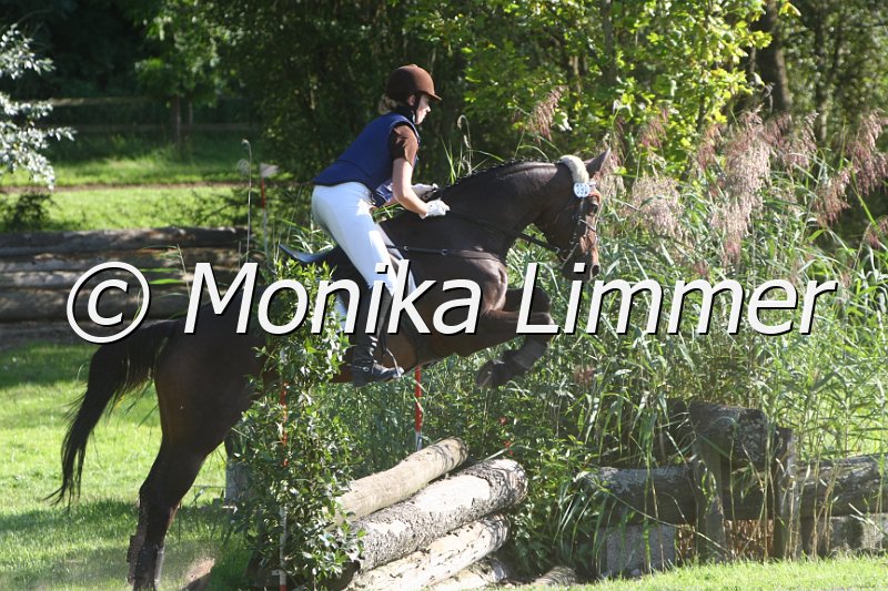 109M7978_Utanie_Stilgelaende A.JPG